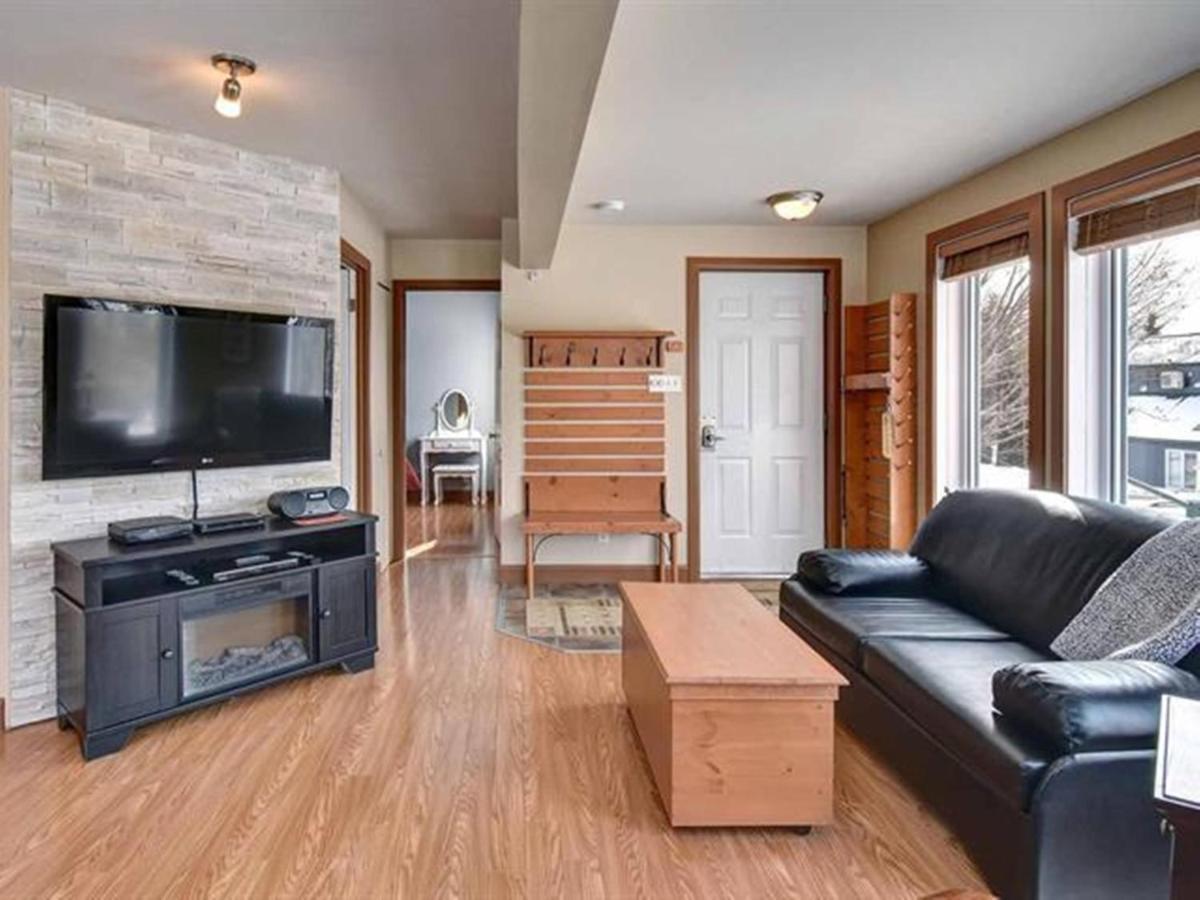 Bright Condo Near The Lake By Globalstay Mont-Tremblant Exterior photo
